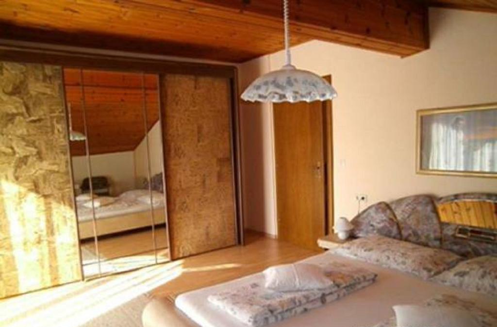 Haus Freitag Millstatt Quarto foto