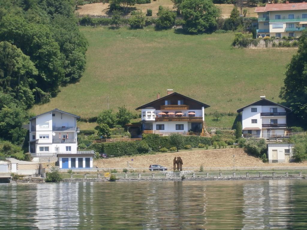 Haus Freitag Millstatt Exterior foto